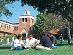 ウッドバリー大学